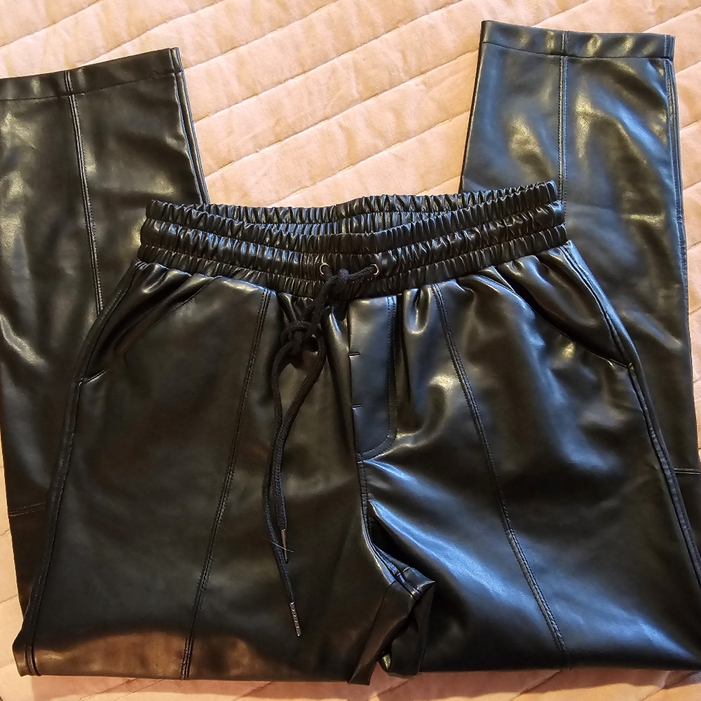 David Lerner faux leather jogger size xs